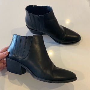 Joie Barlow Western Ankle Boot Size 37